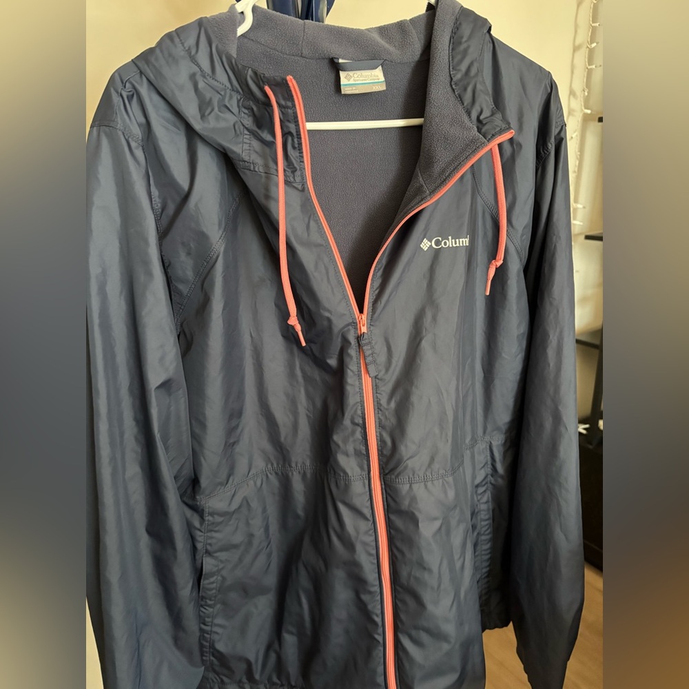 Columbia Navy Fleece-lined Windbreaker with Peach Accents XXL Like New